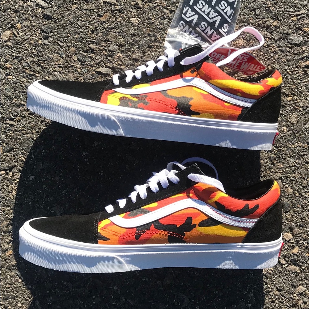 Vans Old Skool Orange Camo Skate Shoes Size 10.5